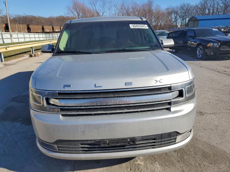 Photo 5 from auction – 2018 FORD FLEX LIMIT with VIN 2FMGK5D84JBA09821