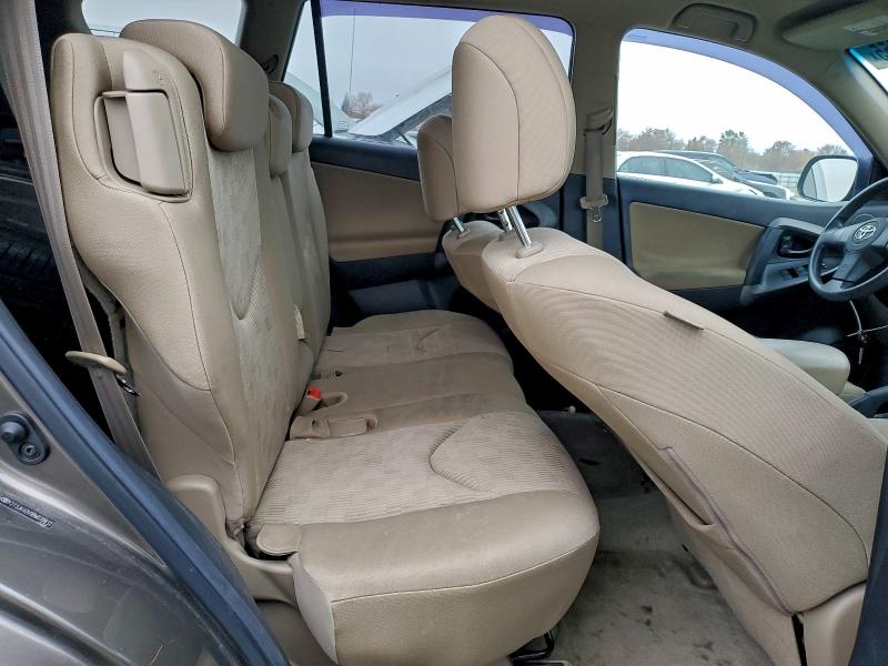 Photo 11 from auction – 2011 TOYOTA RAV4 with VIN 2T3JK4DV9BW039812