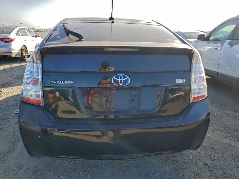 Photo 6 from auction – 2013 TOYOTA PRIUS with VIN JTDKN3DU8B1384793