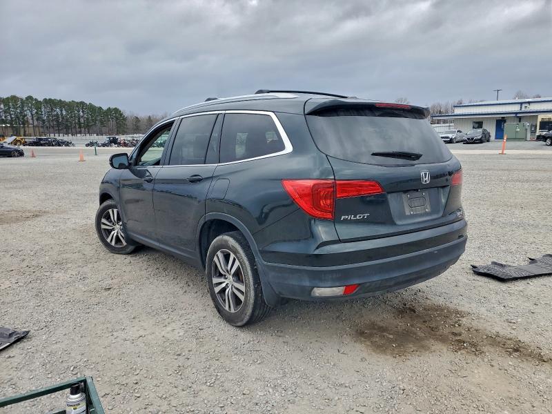 Photo 2 from auction – 2016 HONDA PILOT EXL with VIN 5FNYF5H57GB012284