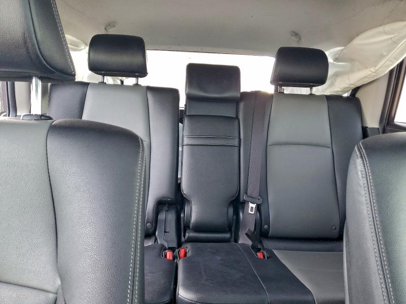 Photo 10 from auction – 2016 TOYOTA 4RUNNER SR with VIN JTEBU5JR2G5361861