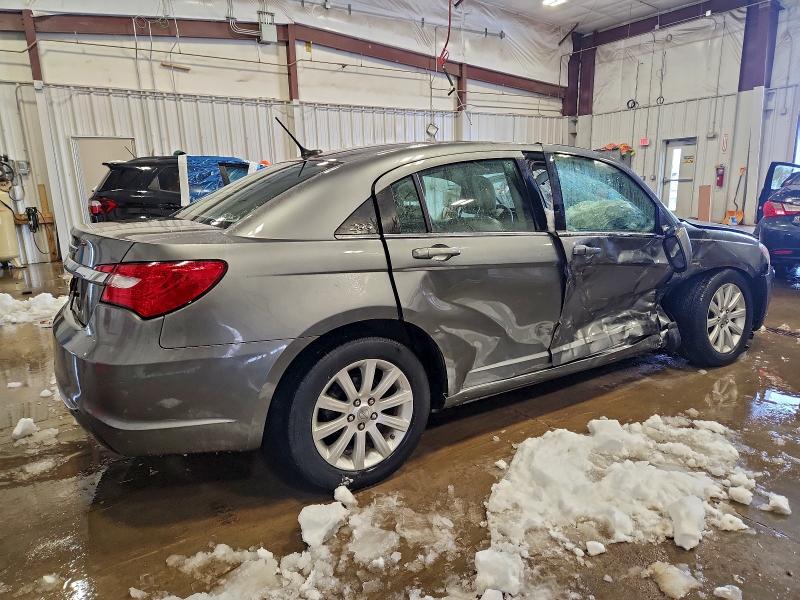 Photo 3 from auction – 2012 CHRYSLER 200 TOURIN with VIN 1C3CCBBB0CN306108
