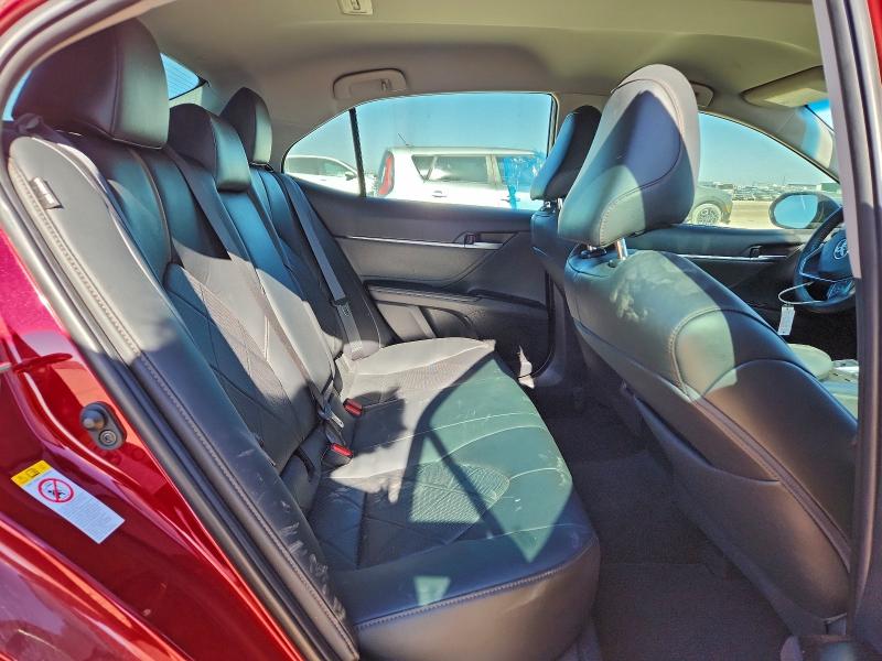 Photo 10 from auction – 2018 TOYOTA CAMRY L with VIN 4T1B11HK8JU650542