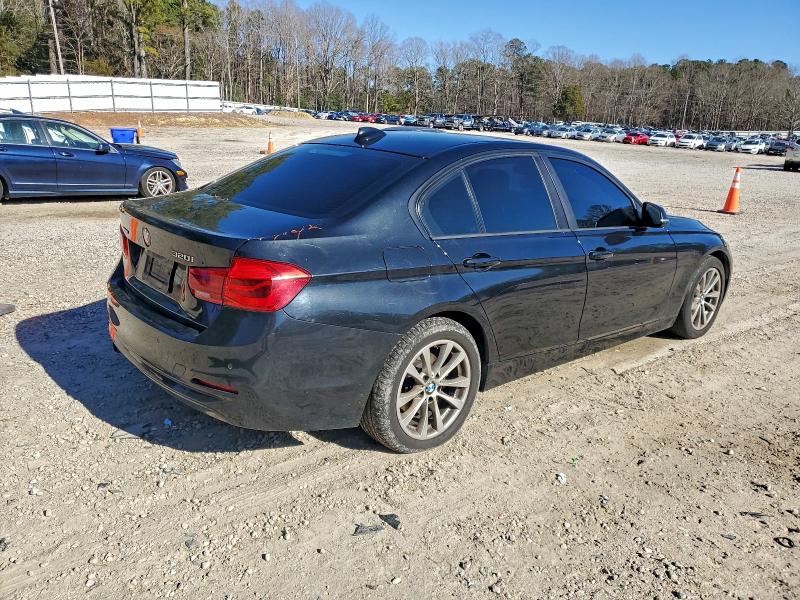 Photo 3 from auction – 2016 BMW 320 XI with VIN WBA8E5G53GNU21854