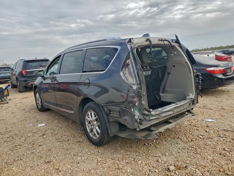 Photo 2 from auction – 2020 CHRYSLER PACIFICA T with VIN 2C4RC1BG3LR130105