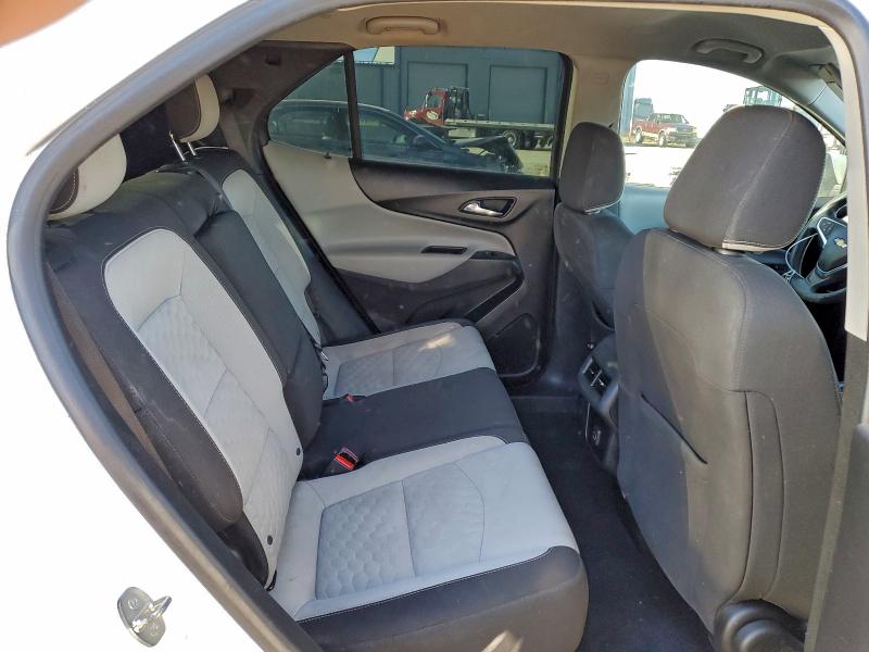 Photo 11 from auction – 2019 CHEVROLET EQUINOX LT with VIN 2GNAXKEV9K6191807