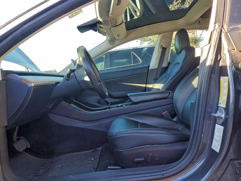 Photo 7 from auction – 2019 TESLA MODEL 3 with VIN 5YJ3E1EA2KF307650