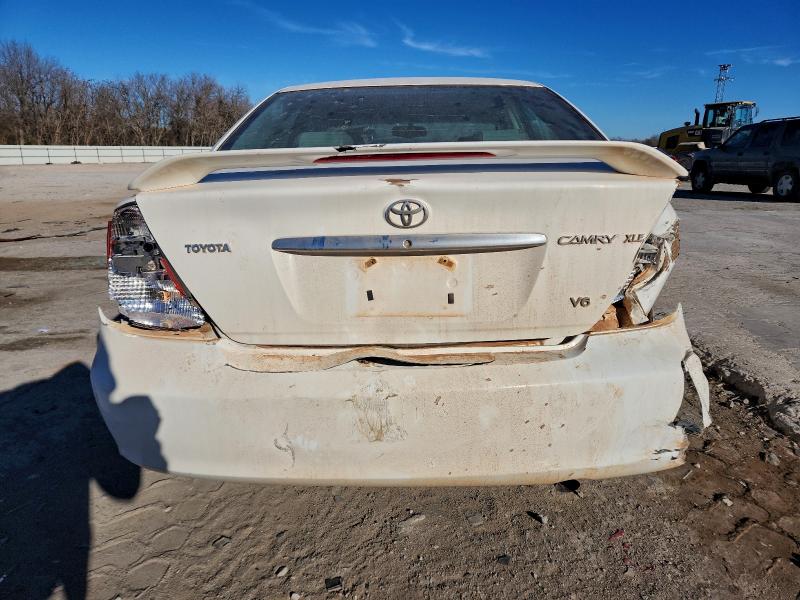Photo 6 from auction – 2002 TOYOTA CAMRY LE with VIN JTDBF32K520030685