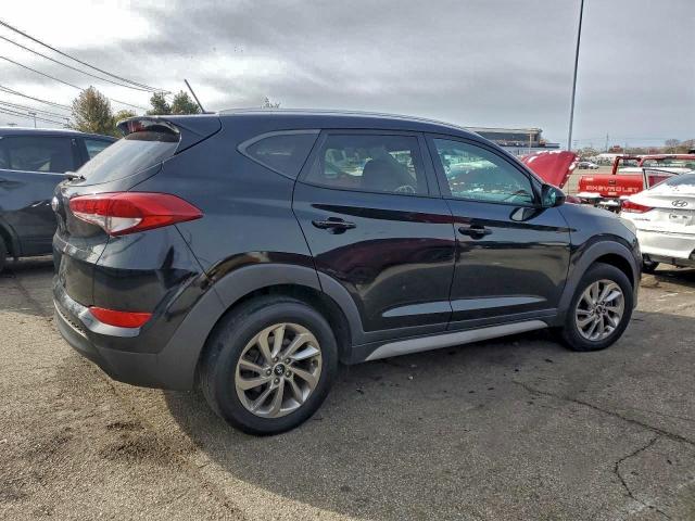 Photo 3 from auction – 2017 HYUNDAI TUCSON with VIN KM8J33A43HU433939