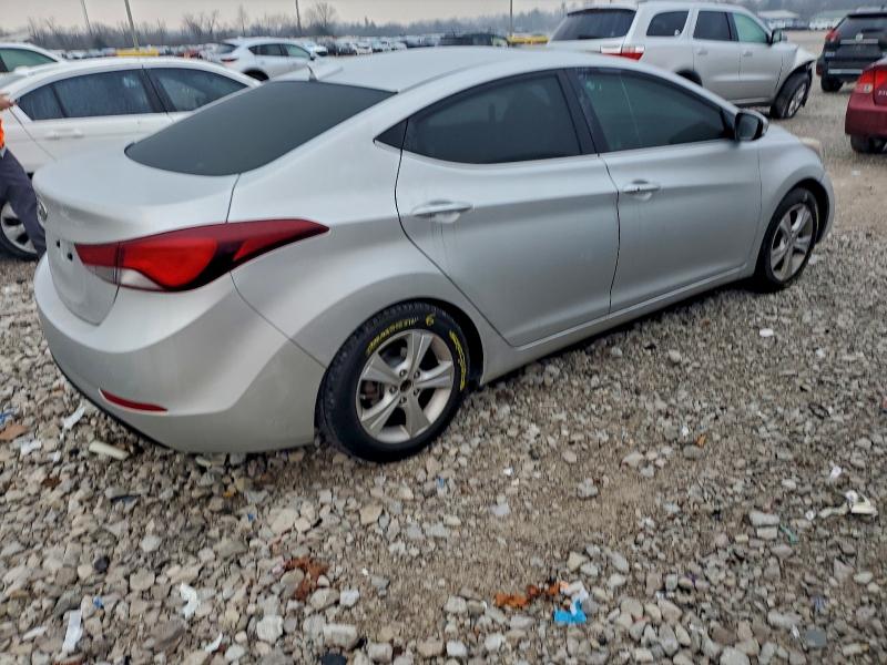Photo 3 from auction – 2016 HYUNDAI ELANTRA SE with VIN 5NPDH4AE2GH765445