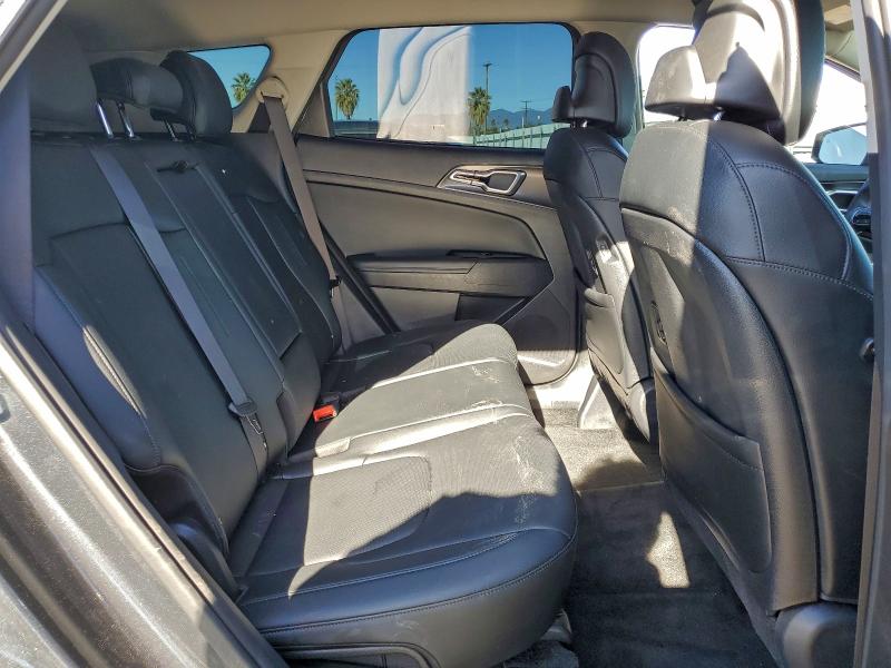 Photo 11 from auction – 2024 KIA SPORTAGE E with VIN KNDPV3DF9R7288914
