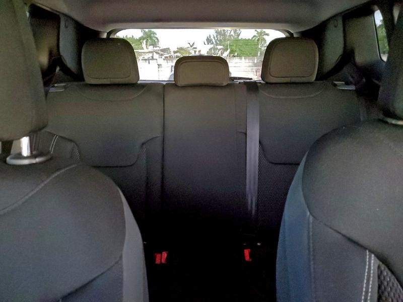 Photo 10 from auction – 2023 JEEP RENEGADE L with VIN ZACNJDB16PPP29153