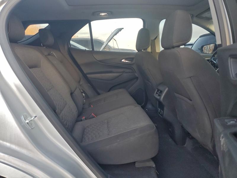 Photo 11 from auction – 2018 CHEVROLET EQUINOX LT with VIN 2GNAXTEX4J6160678