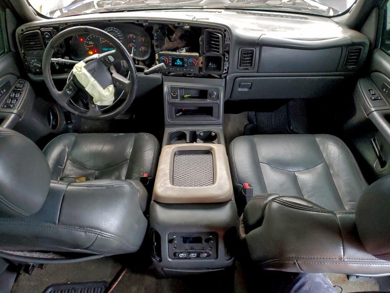 Photo 8 from auction – 2006 CHEVROLET SILVERADO with VIN 2GCEK13T461153425