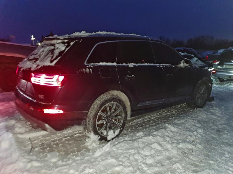 Photo 3 from auction – 2018 AUDI Q7 PREMIUM with VIN WA1LAAF70JD029667