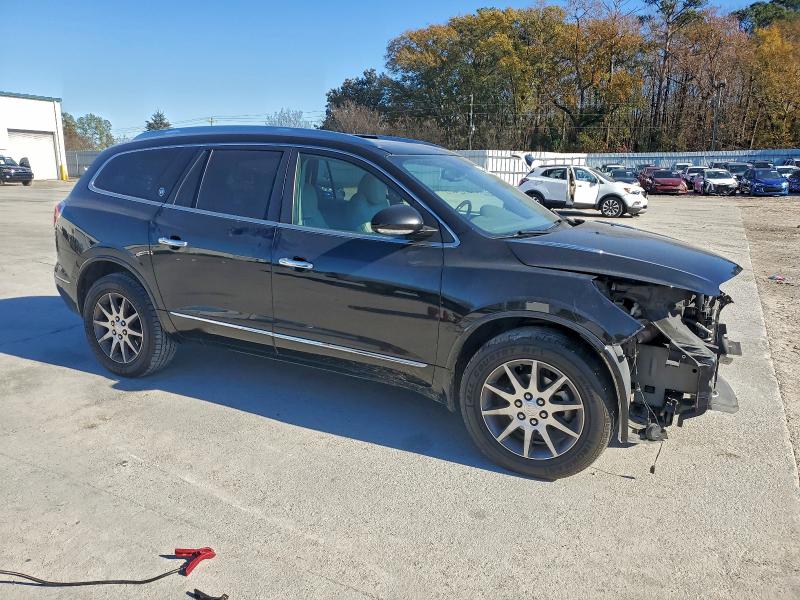 Photo 4 from auction – 2017 BUICK ENCLAVE with VIN 5GAKRBKD9HJ191502