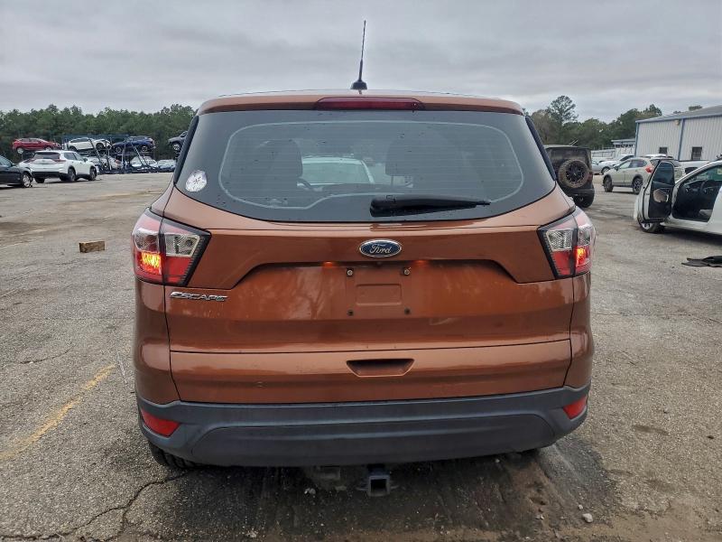 Photo 6 from auction – 2017 FORD ESCAPE S with VIN 1FMCU0F71HUC72191