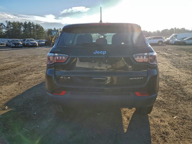 Photo 6 from auction – 2018 JEEP COMPASS SP with VIN 3C4NJDAB9JT423531