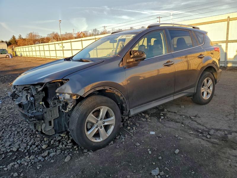 TOYOTA RAV4 2013 с VIN 2T3WFREV6DW070587 - Фото с аукциона