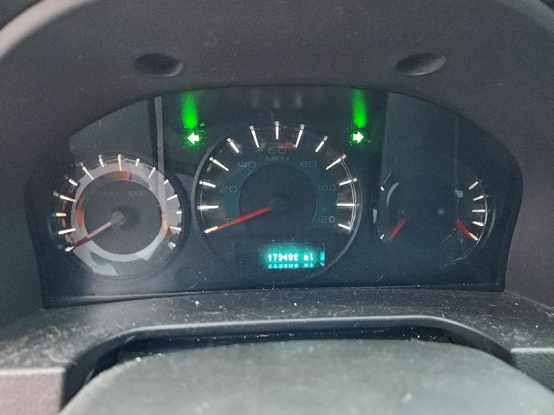 Photo 9 from auction – 2010 FORD FUSION with VIN 3FAHP0HA2AR287568