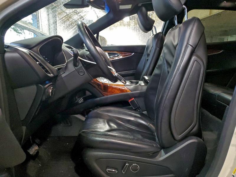 Photo 7 from auction – 2016 LINCOLN MKX RESERV with VIN 2LMTJ8LP8GBL71210