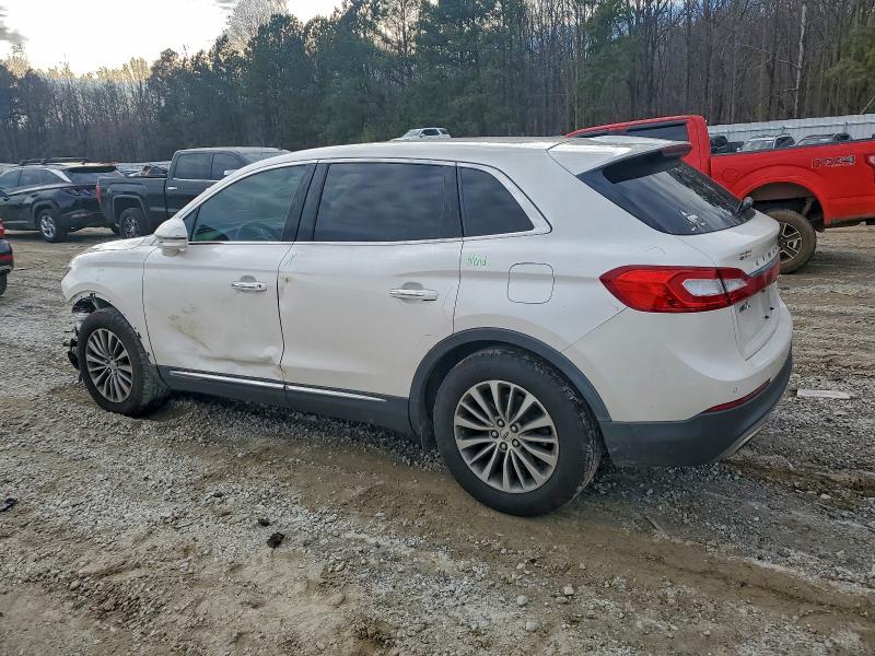 Photo 2 from auction – 2016 LINCOLN MKX SELECT with VIN 2LMTJ6KR2GBL64048