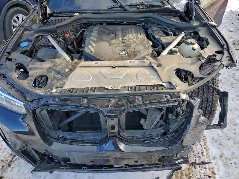 Photo 12 from auction – 2022 BMW X3 M40I with VIN 5UX83DP03N9K19155