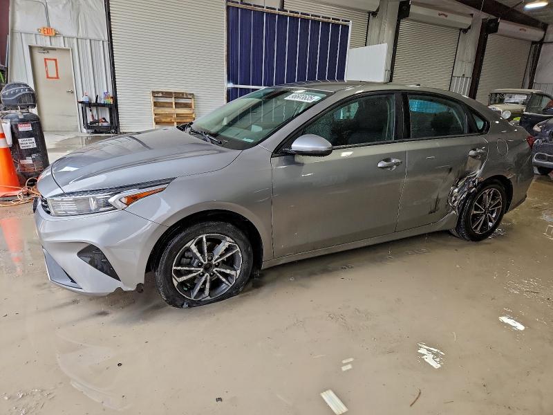 KIA FORTE FE 2022 with VIN 3KPF24AD2NE459087 - Photo from auction