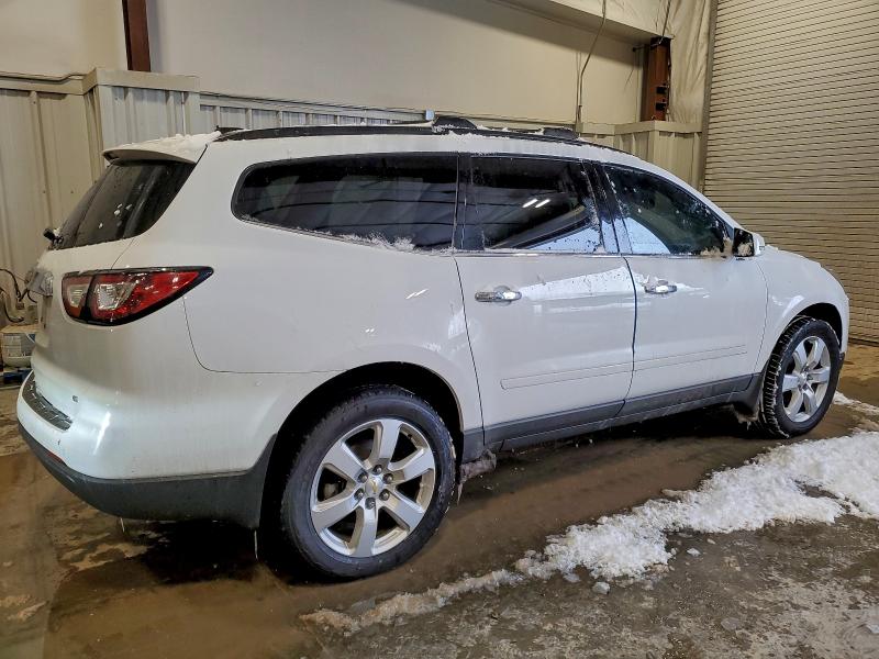 Photo 3 from auction – 2017 CHEVROLET TRAVERSE L with VIN 1GNKVGKD7HJ236709