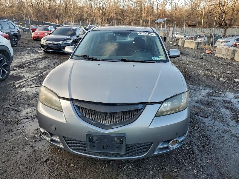 Фото 5 с аукциона – 2005 MAZDA 3 S с VIN JM1BK123251290520