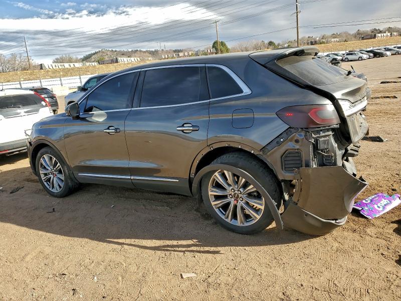 Photo 2 from auction – 2017 LINCOLN MKX RESERV with VIN 2LMPJ8LP9HBL26201