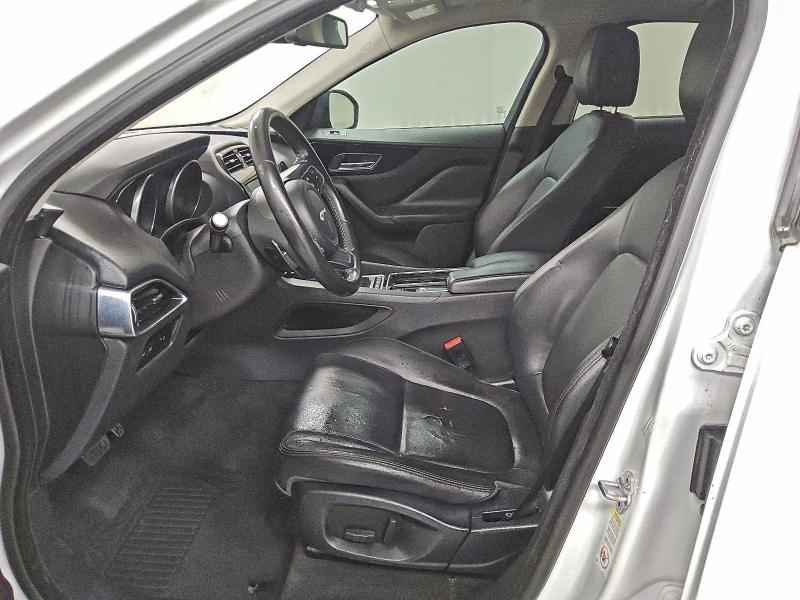 Photo 7 from auction – 2018 JAGUAR F-PACE PRE with VIN SADCJ2FX4JA270729