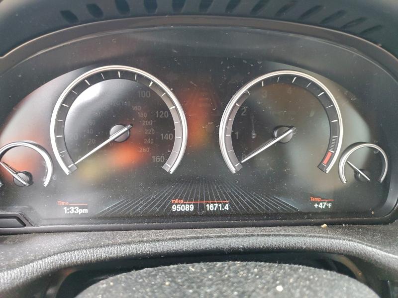Photo 9 from auction – 2017 BMW X3 XDRIVE2 with VIN 5UXWX9C52H0T11053