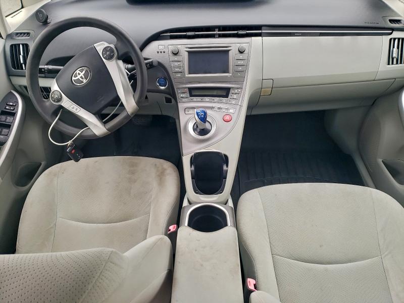 Photo 8 from auction – 2012 TOYOTA PRIUS with VIN JTDKN3DU2C1481280
