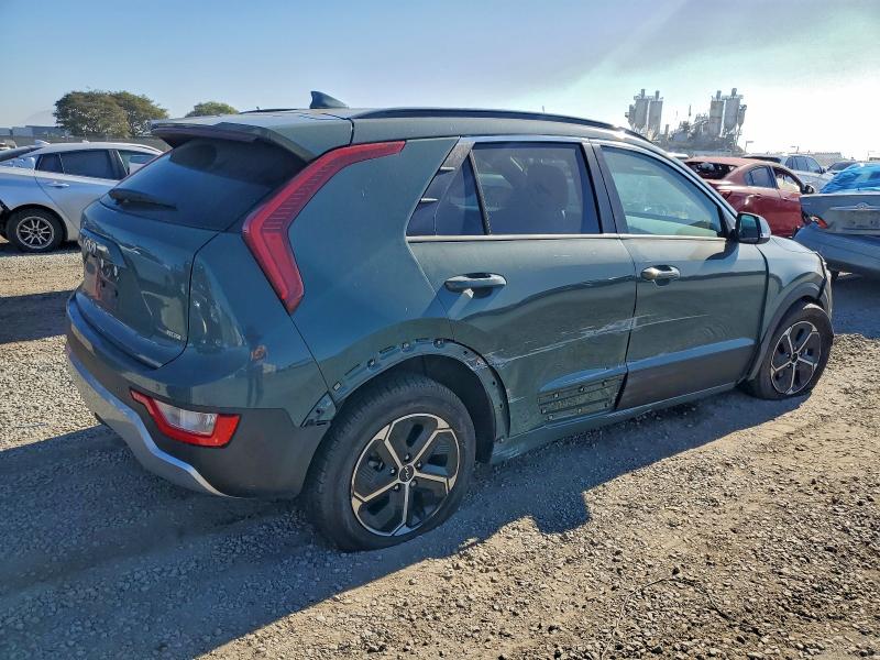 Photo 3 from auction – 2023 KIA NIRO EX with VIN KNDCR3LE4P5059545
