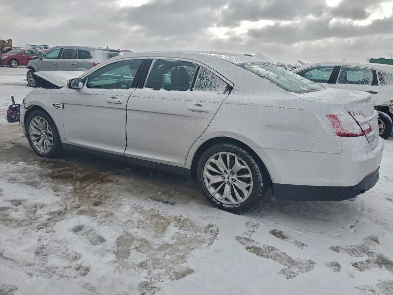 Photo 2 from auction – 2016 FORD TAURUS LIM with VIN 1FAHP2F86GG104717