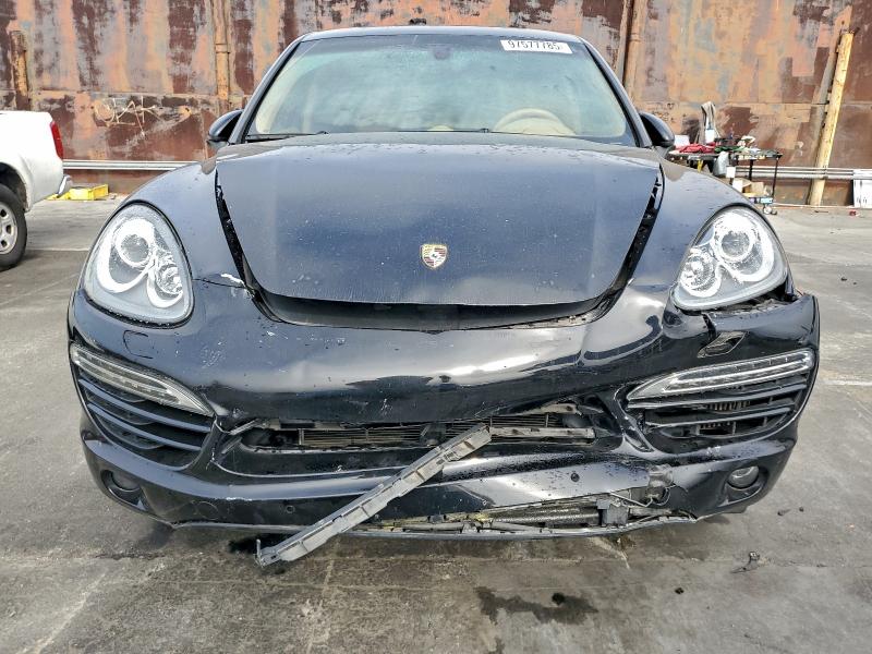 Photo 5 from auction – 2013 PORSCHE CAYENNE with VIN WP1AF2A28DLA42644