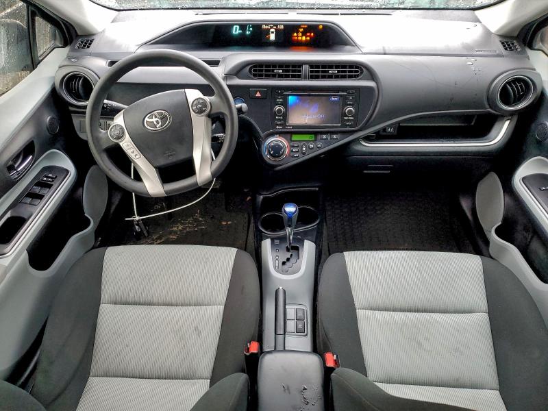Photo 8 from auction – 2014 TOYOTA PRIUS C with VIN JTDKDTB37E1069355