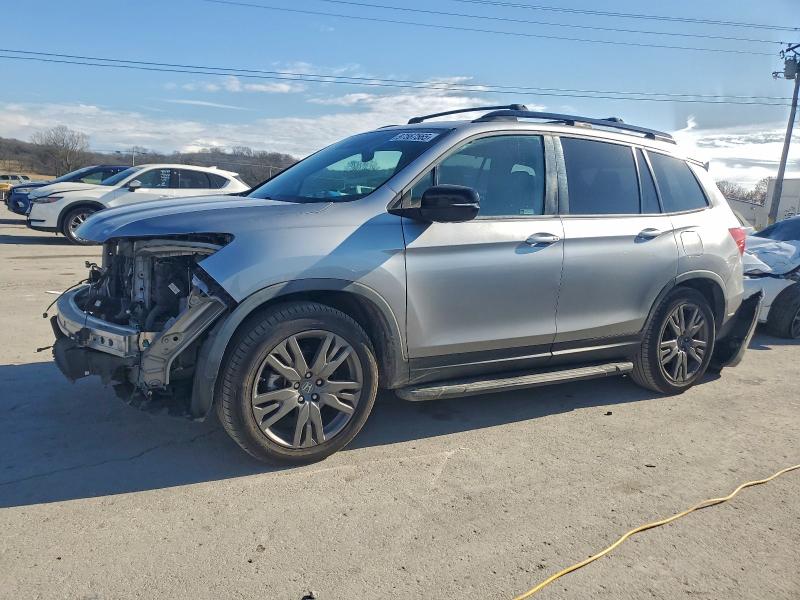 HONDA PASSPORT E 2019 with VIN 5FNYF7H54KB010593 - Photo from auction