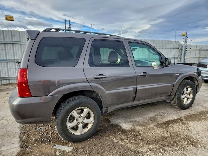 Photo 3 from auction – 2005 MAZDA TRIBUTE S with VIN 4F2YZ96125KM45204