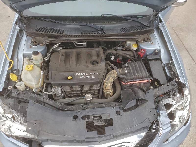 Photo 11 from auction – 2012 CHRYSLER 200 LIMITE with VIN 1C3CCBCB5CN249869