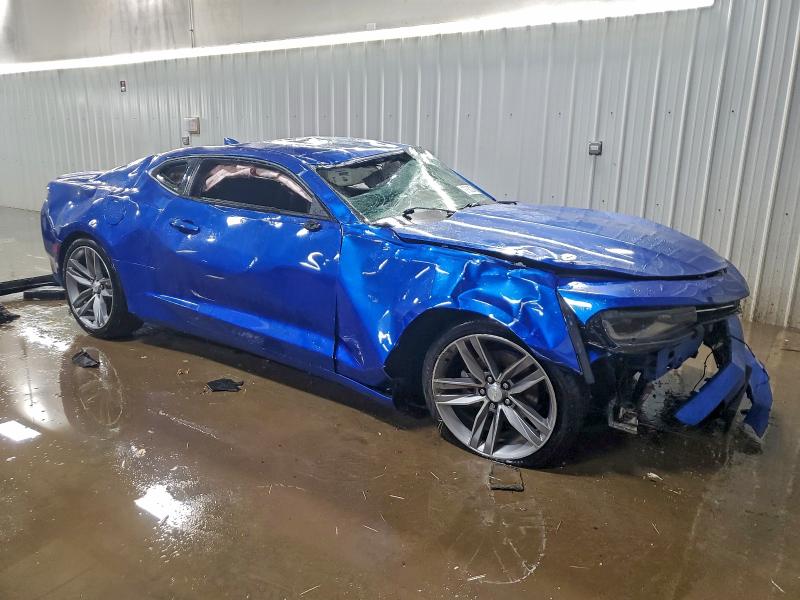 Photo 4 from auction – 2017 CHEVROLET CAMARO LT with VIN 1G1FB1RS1H0108985