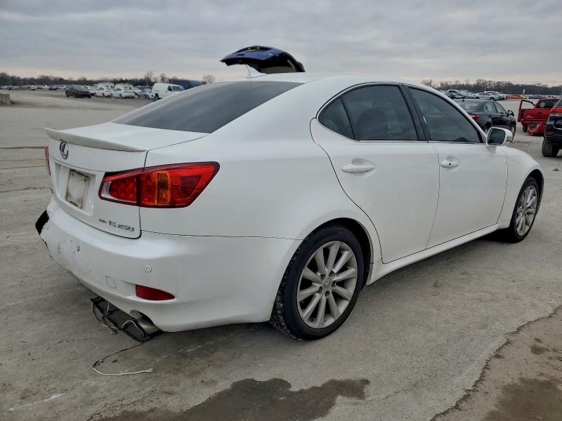 Photo 3 from auction – 2009 LEXUS IS 250 with VIN JTHCK262795030543