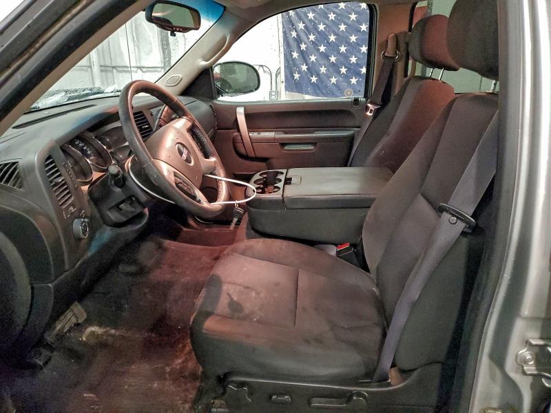 Photo 7 from auction – 2011 GMC SIERRA K15 with VIN 3GTP2VE30BG213652