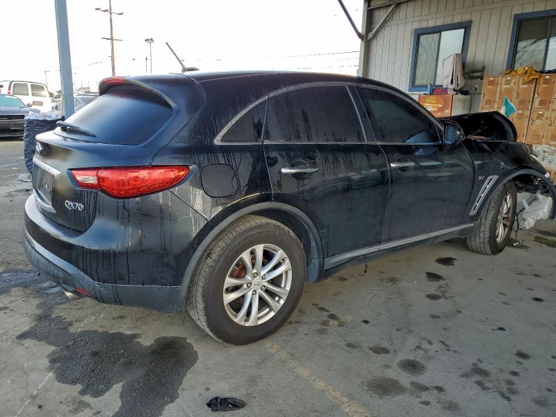 Photo 3 from auction – 2017 INFINITY QX70 with VIN JN8CS1MW3HM413583