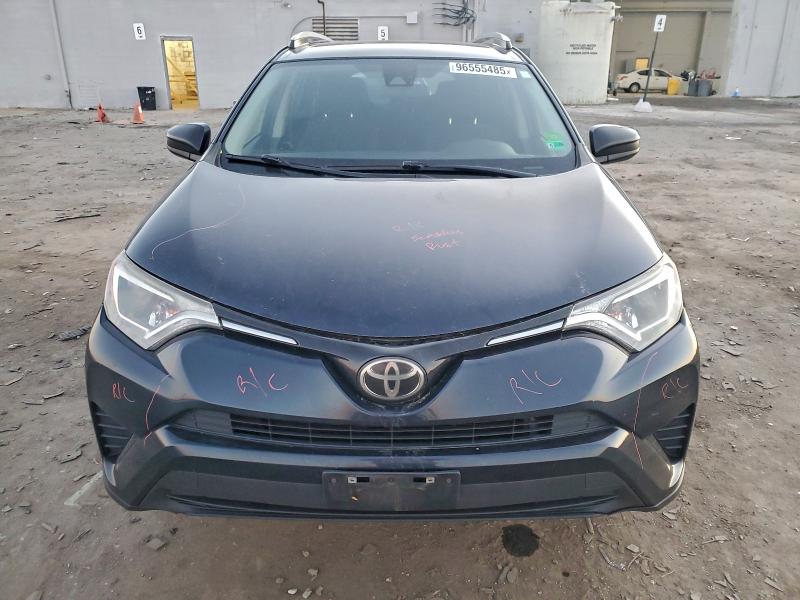 Photo 5 from auction – 2017 TOYOTA RAV4 LE with VIN JTMBFREV5HJ132533