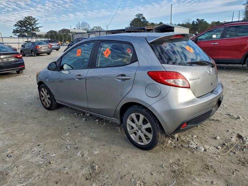 Photo 2 from auction – 2014 MAZDA MAZDA2 TOU with VIN JM1DE1LZ0E0179702