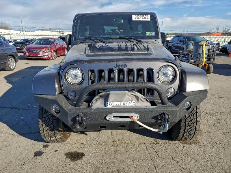 Photo 5 from auction – 2017 JEEP WRANGLER U with VIN 1C4BJWEG1HL653722