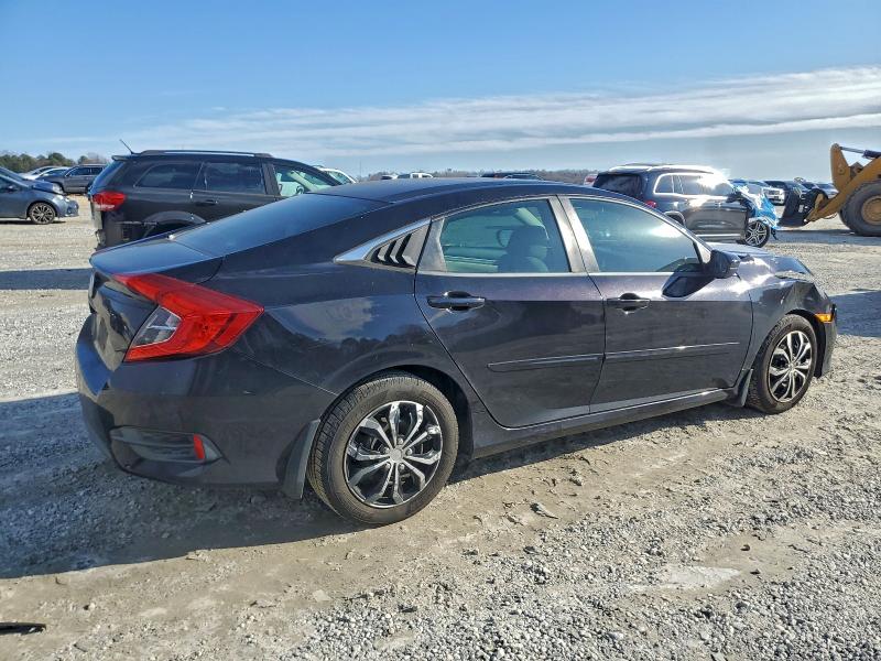 Photo 3 from auction – 2016 HONDA CIVIC LX with VIN 19XFC2F57GE036589
