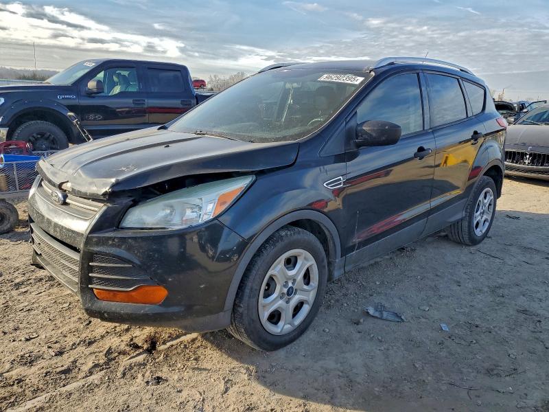 FORD ESCAPE S 2014 مع رقم تعريف المركبة 1FMCU0F71EUA57566 - صورة من المزاد